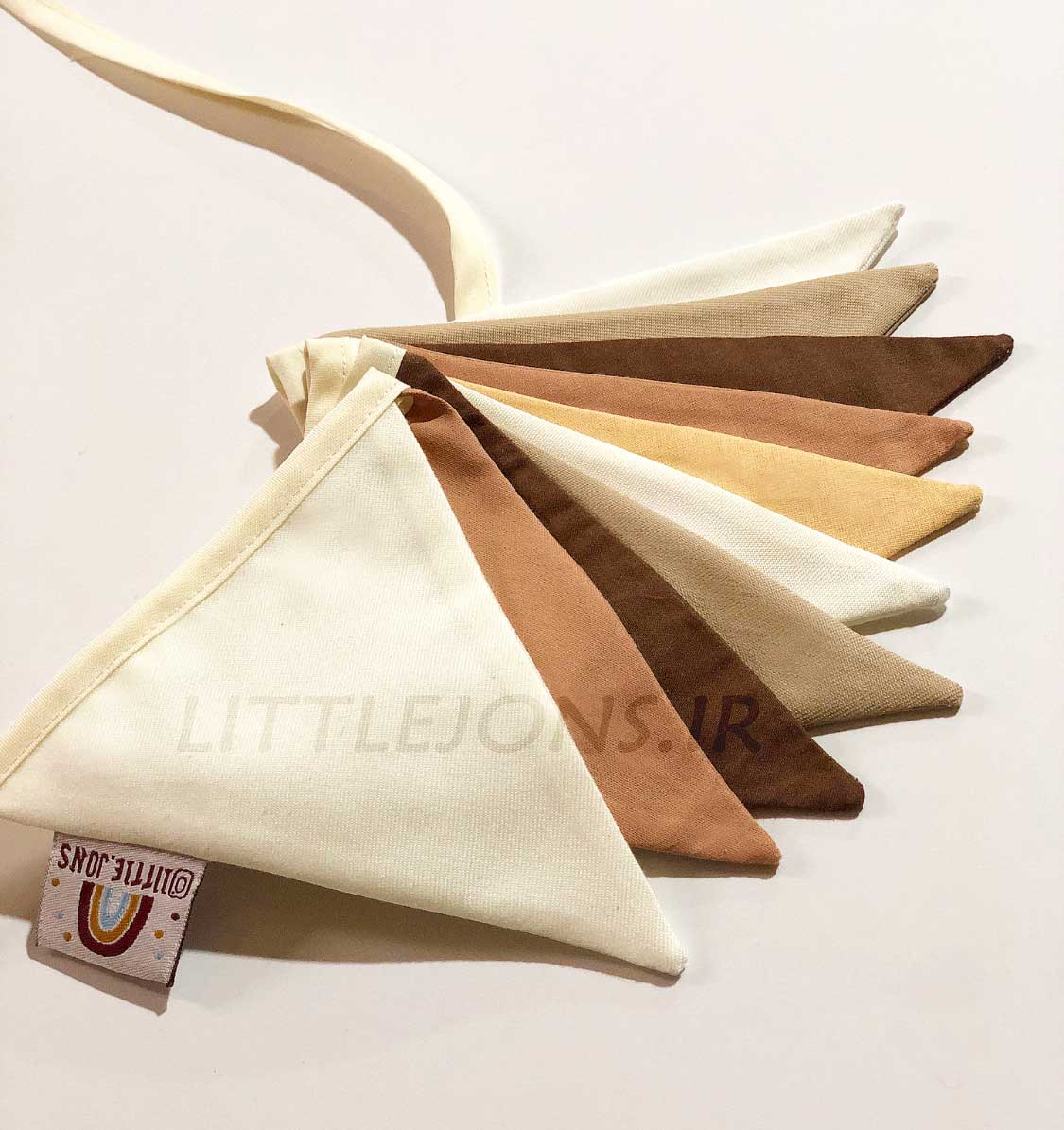 ریسه ده تکه مثلثی نسکافه ای قهوه ای