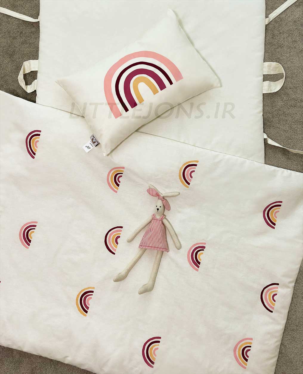 ست مسافرتی رنگین کمان صورتی