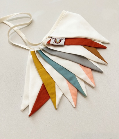 ریسه ده تکه مثلثی دو رنگ