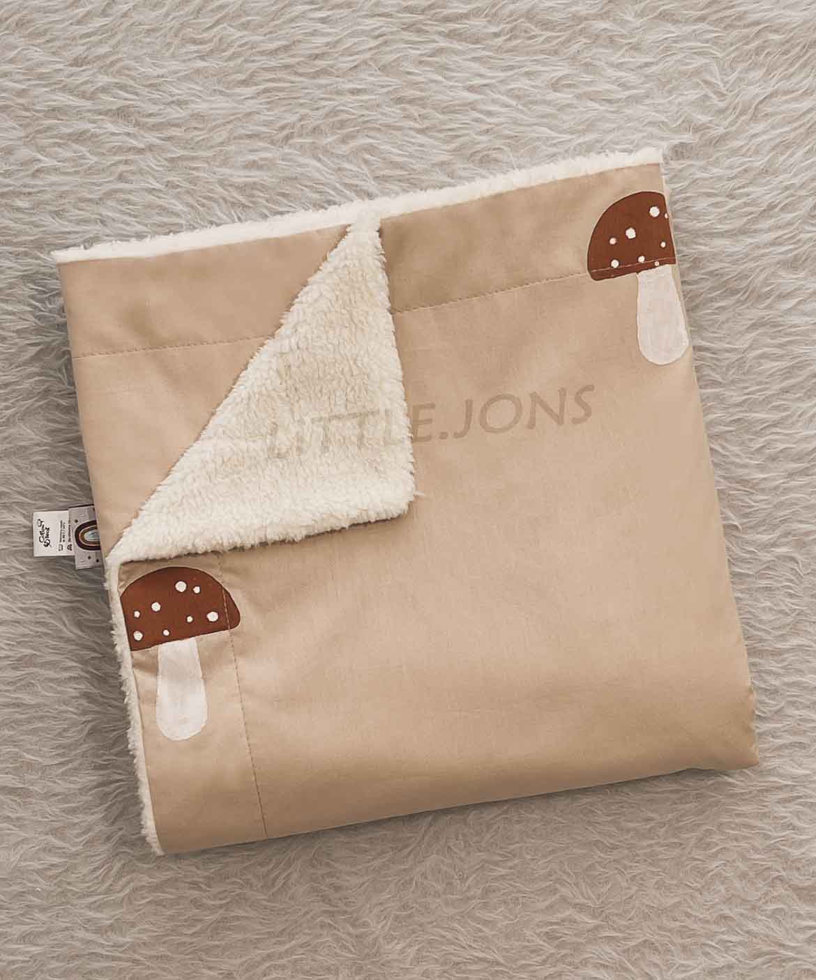 پتوی نوزادی قارچ خالدار